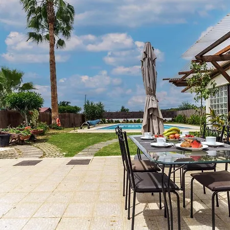 Rustic Retreat In *